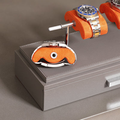 4 Watch Display (Grey / Orange)